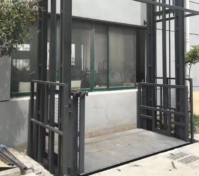 淮南导轨式施工升降机助力民生工程提速增效